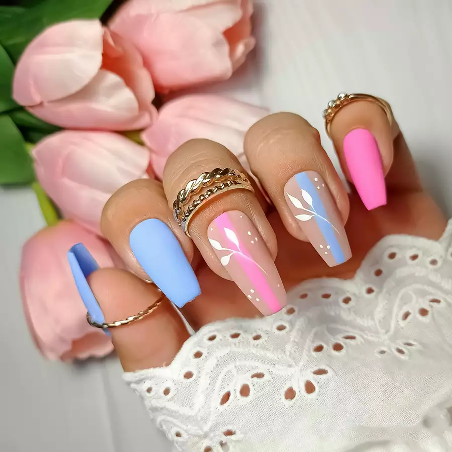 imagen guru manicura semipermanente 240 barbie day diseño